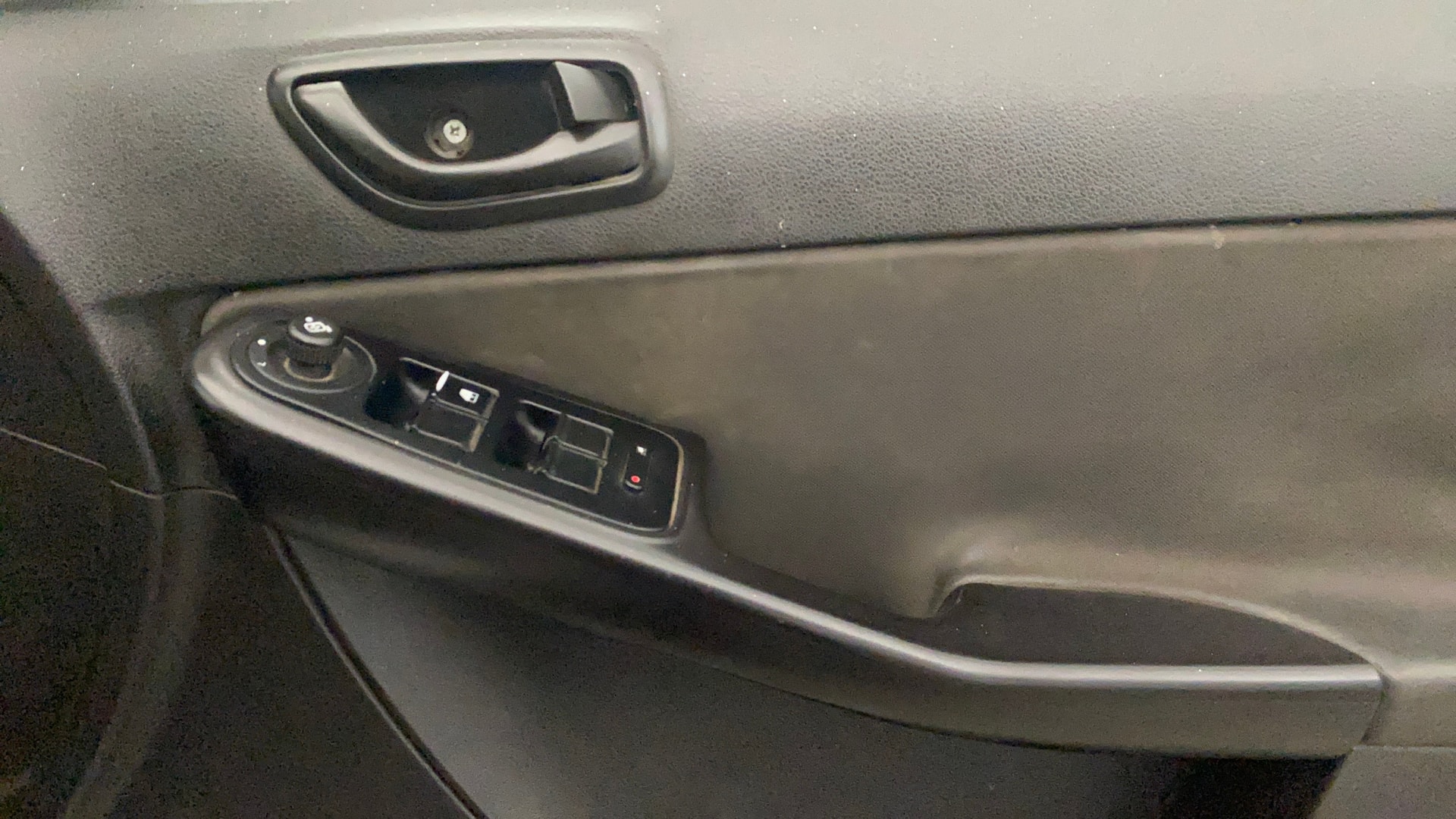 View 2020 Tata Zest Premio Image 41 Used 2020 Tata Zest Premio Image 41