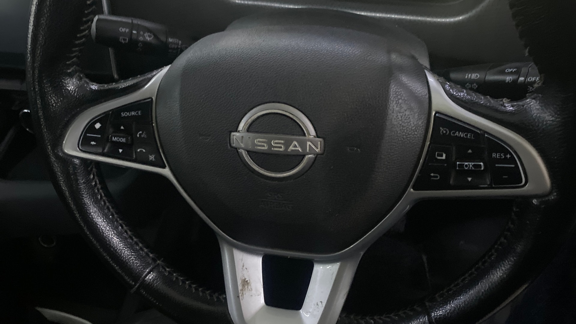 View 2022 Nissan Magnite Turbo XV Premium Image 3 Used 2022 Nissan Magnite Turbo XV Premium Image 3