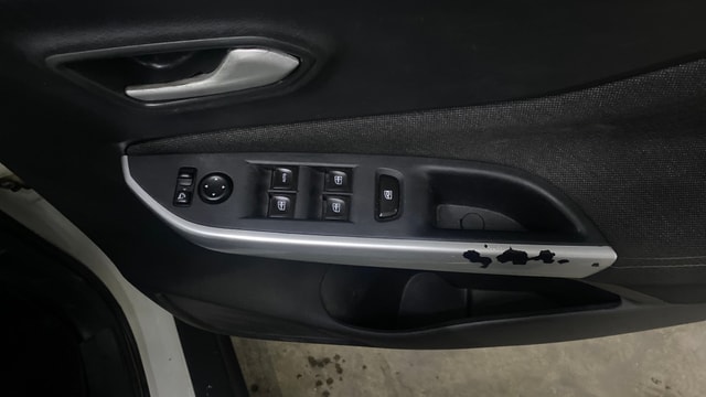 View Nissan Magnite Image 39 Used Nissan Magnite Image 39