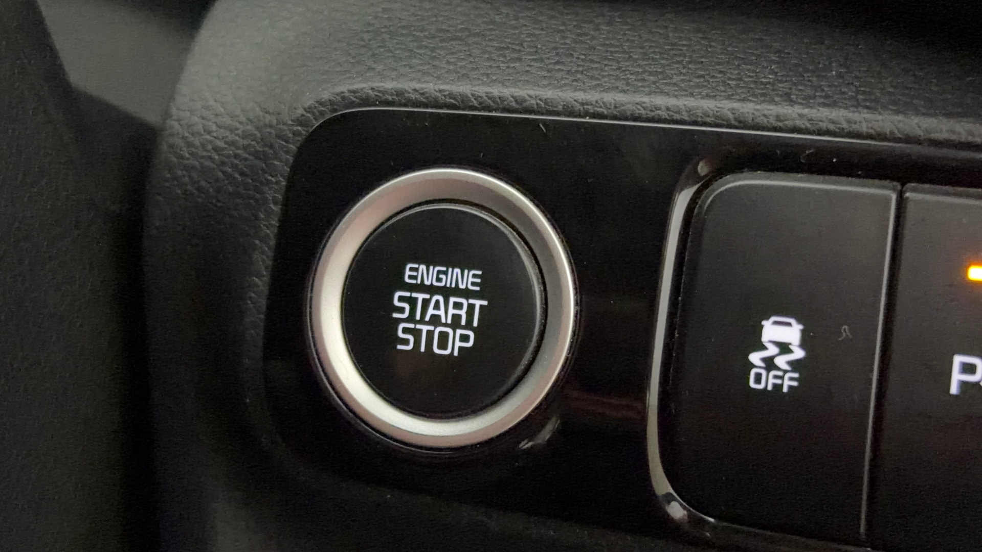 View 2020 Kia Sonet GTX Plus DCT Petrol Image 36 Used 2020 Kia Sonet GTX Plus DCT Petrol Image 36