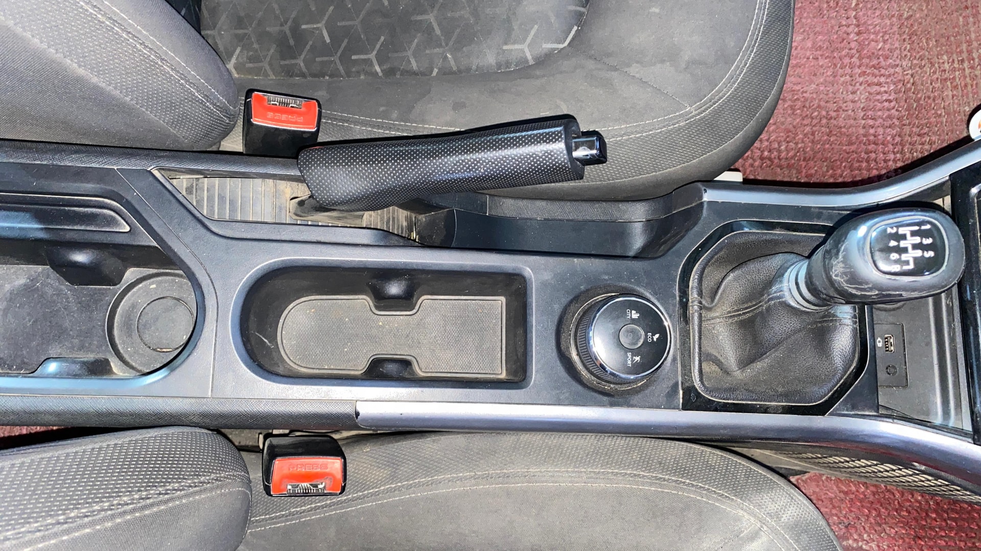 View 2020 Tata Nexon Revotorq XM Image 37 Used 2020 Tata Nexon Revotorq XM Image 37