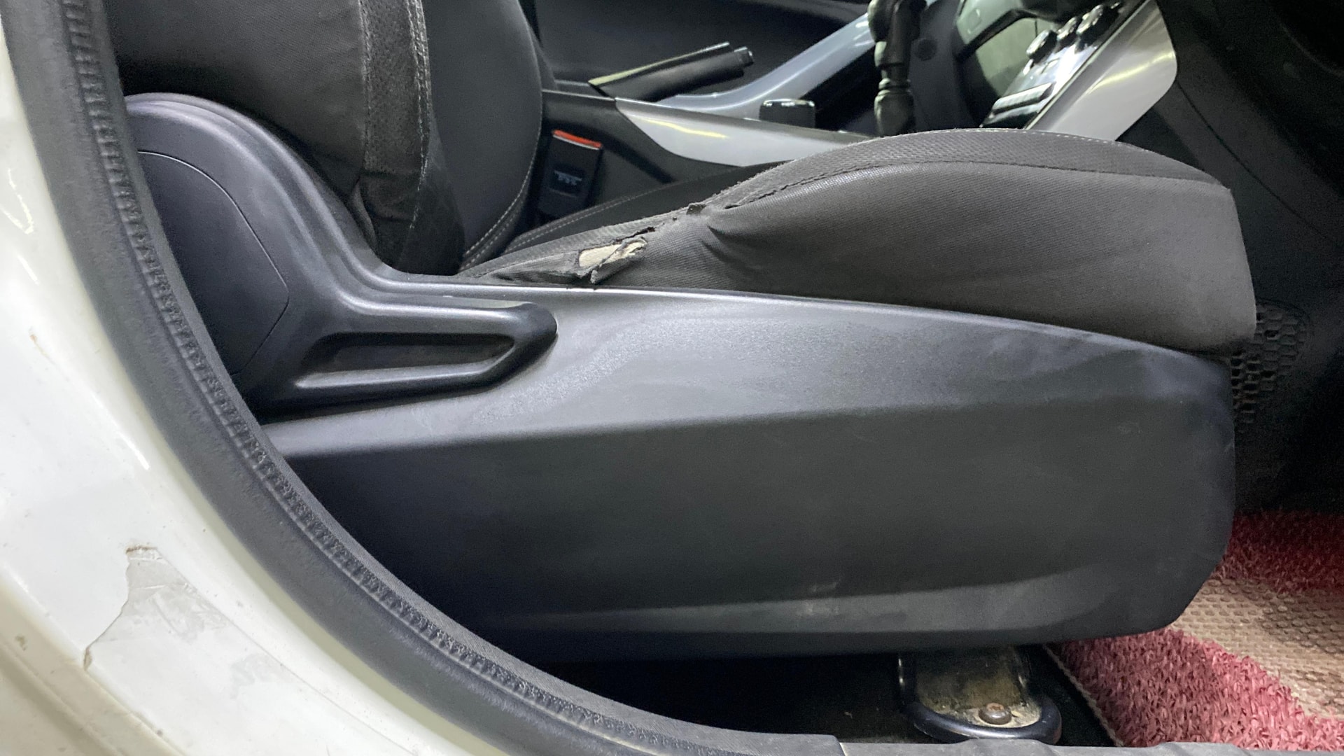 View 2020 Tata Nexon Revotorq XM Image 18 Used 2020 Tata Nexon Revotorq XM Image 18