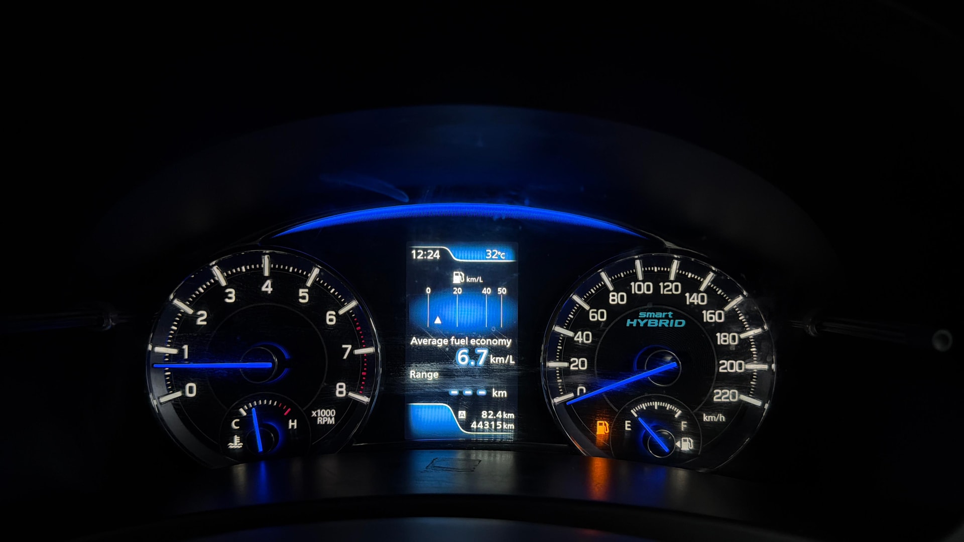 View 2022 Maruti Suzuki 1000 Base Variant Image 36 Used 2022 Maruti Suzuki 1000 Base Variant Image 36