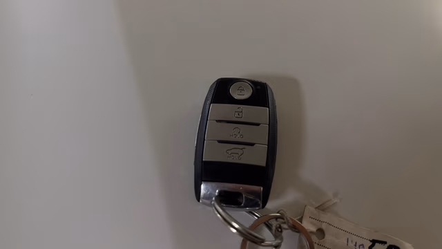 View Kia Sonet Image 19 Used Kia Sonet Image 19
