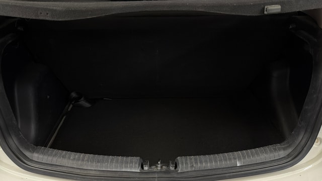 View Hyundai Grand i10 Image 10 Used Hyundai Grand i10 Image 10