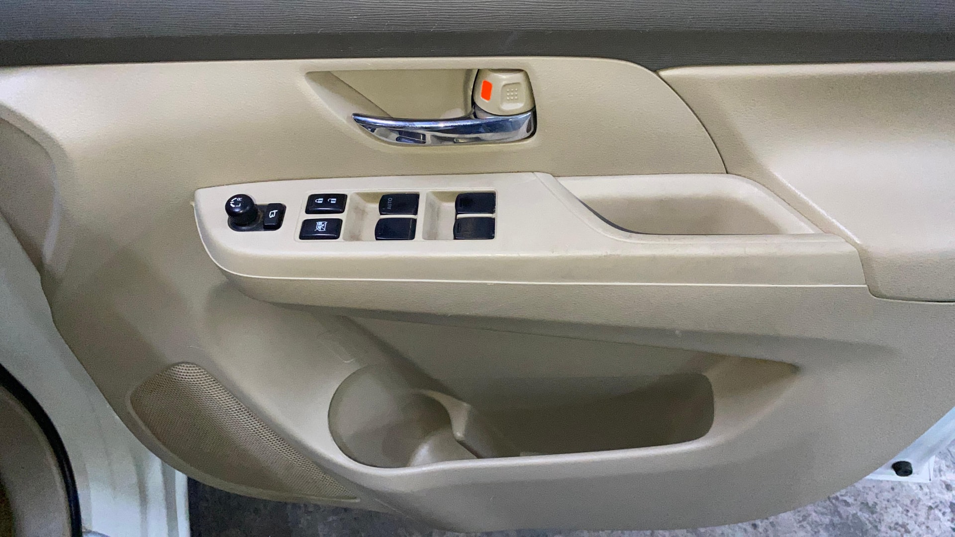 View 2024 Maruti Suzuki 1000 Base Variant Image 33 Used 2024 Maruti Suzuki 1000 Base Variant Image 33