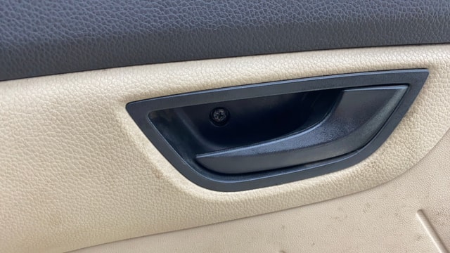 View Hyundai EON Image 32 Used Hyundai EON Image 32