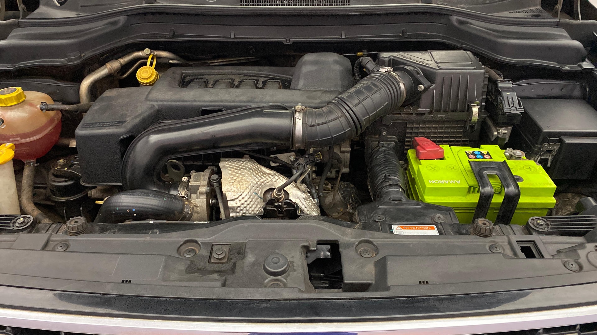 View 2021 Mahindra XUV300 W4 Petrol BS IV Image 45 Used 2021 Mahindra XUV300 W4 Petrol BS IV Image 45