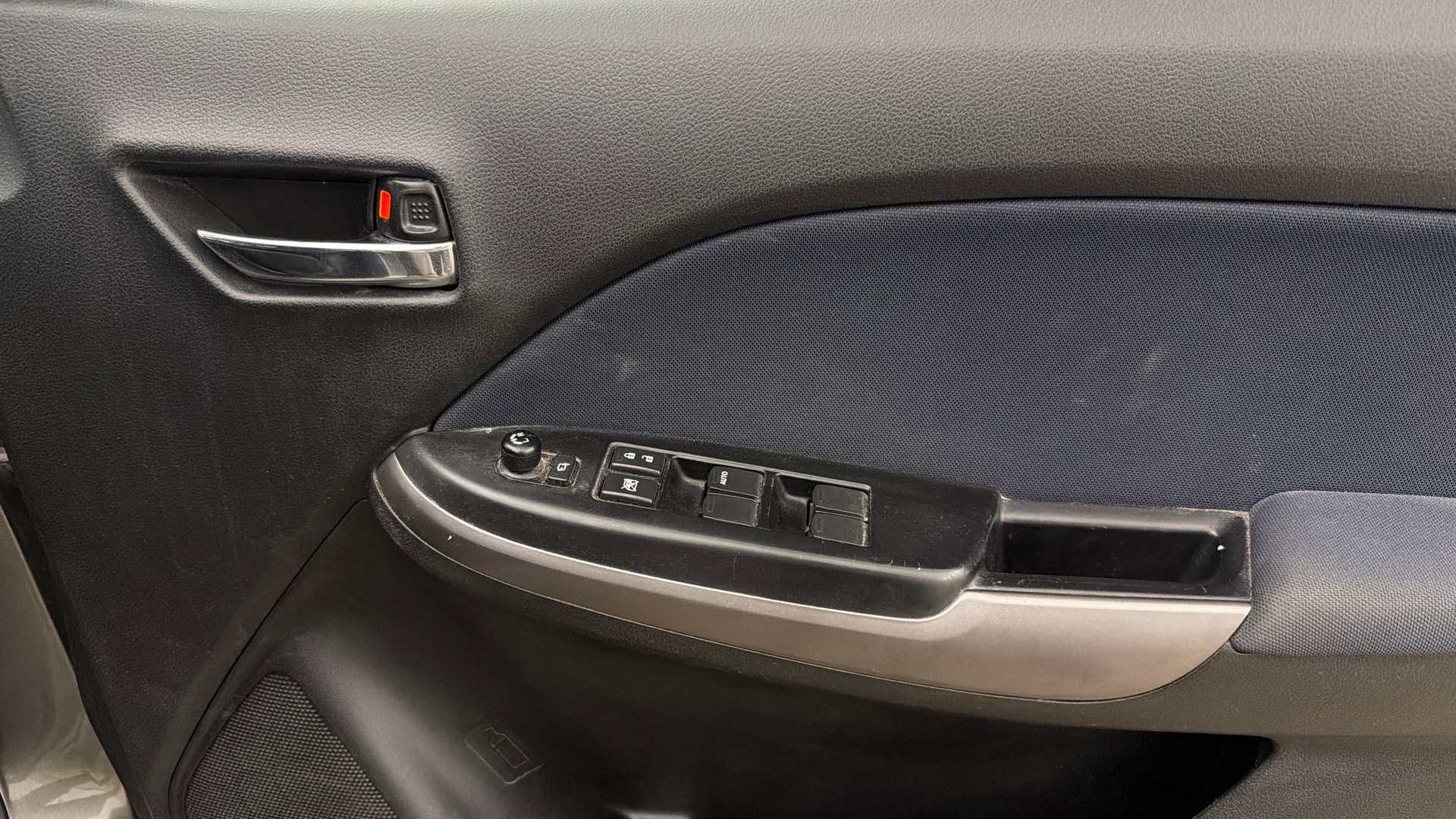 View 2022 Maruti Suzuki 1000 Base Variant Image 32 Used 2022 Maruti Suzuki 1000 Base Variant Image 32