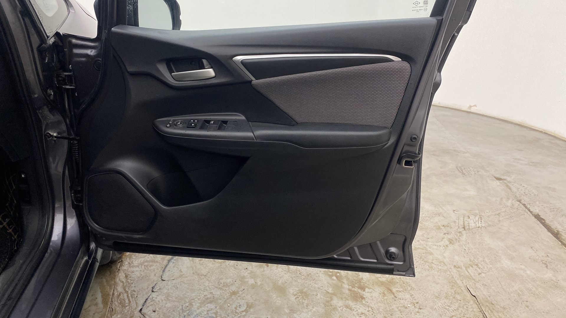 View 2019 Honda WR-V S MT Diesel Edge Edition Image 34 Used 2019 Honda WR-V S MT Diesel Edge Edition Image 34
