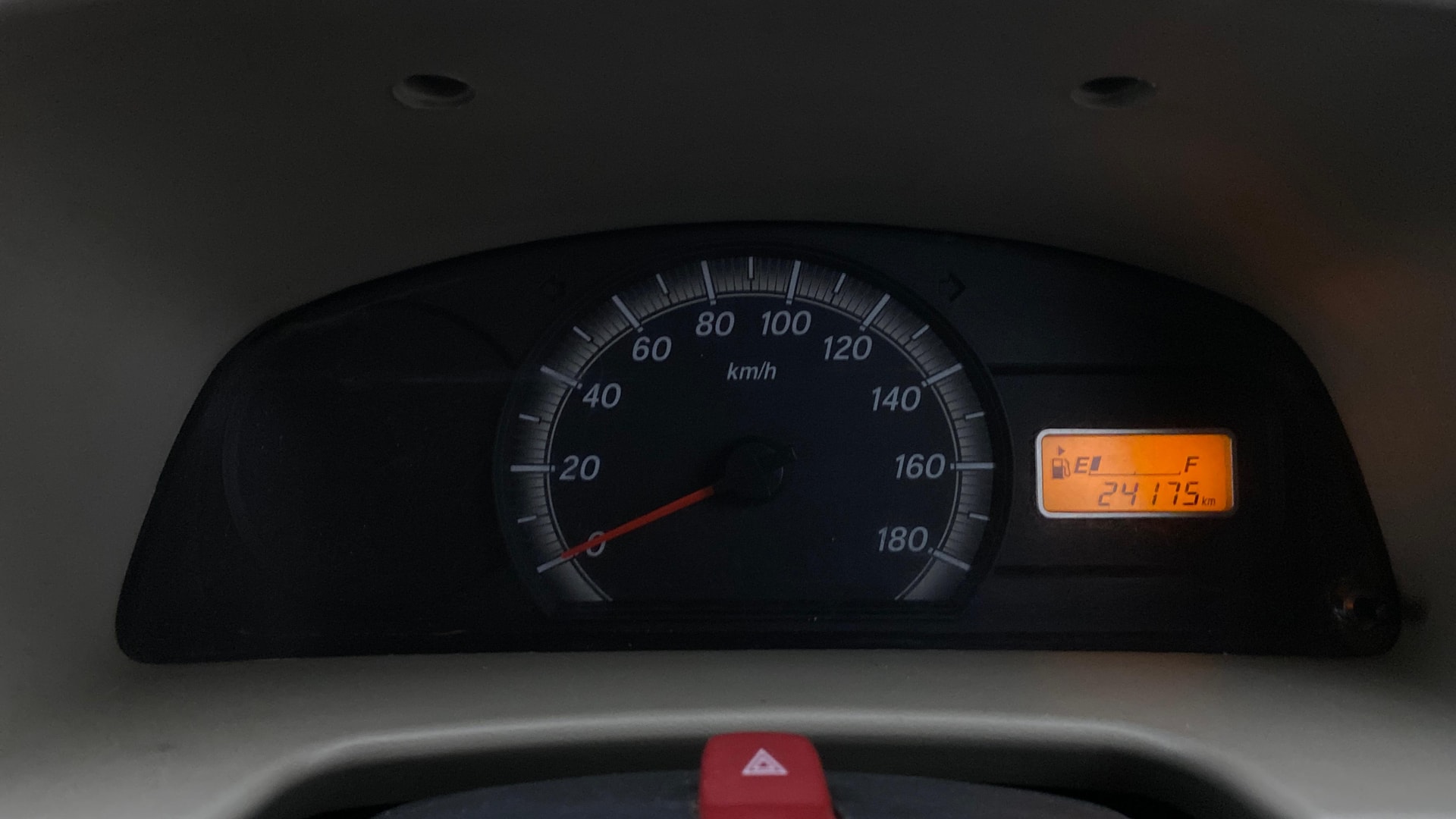 View 2022 Maruti Suzuki 1000 Base Variant Image 33 Used 2022 Maruti Suzuki 1000 Base Variant Image 33