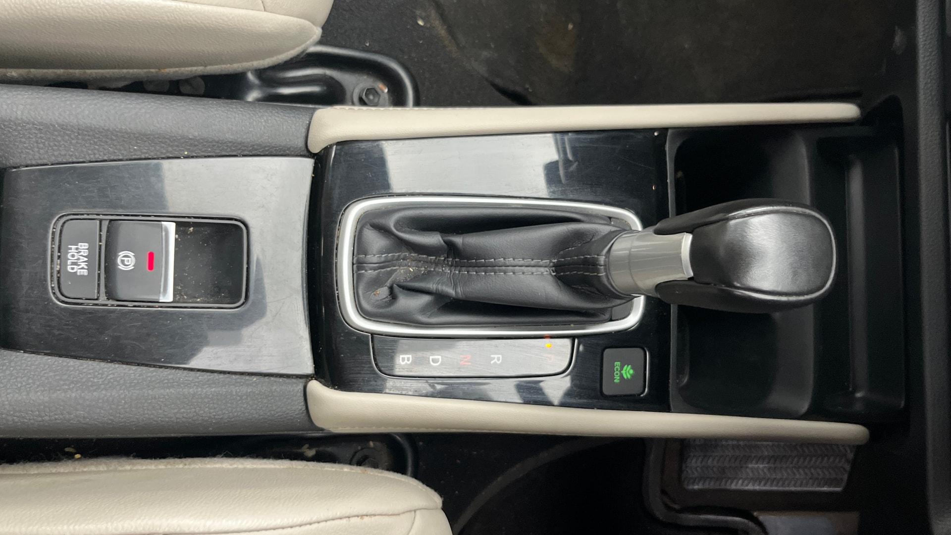 View 2024 Honda City ZX CVT Image 41 Used 2024 Honda City ZX CVT Image 41
