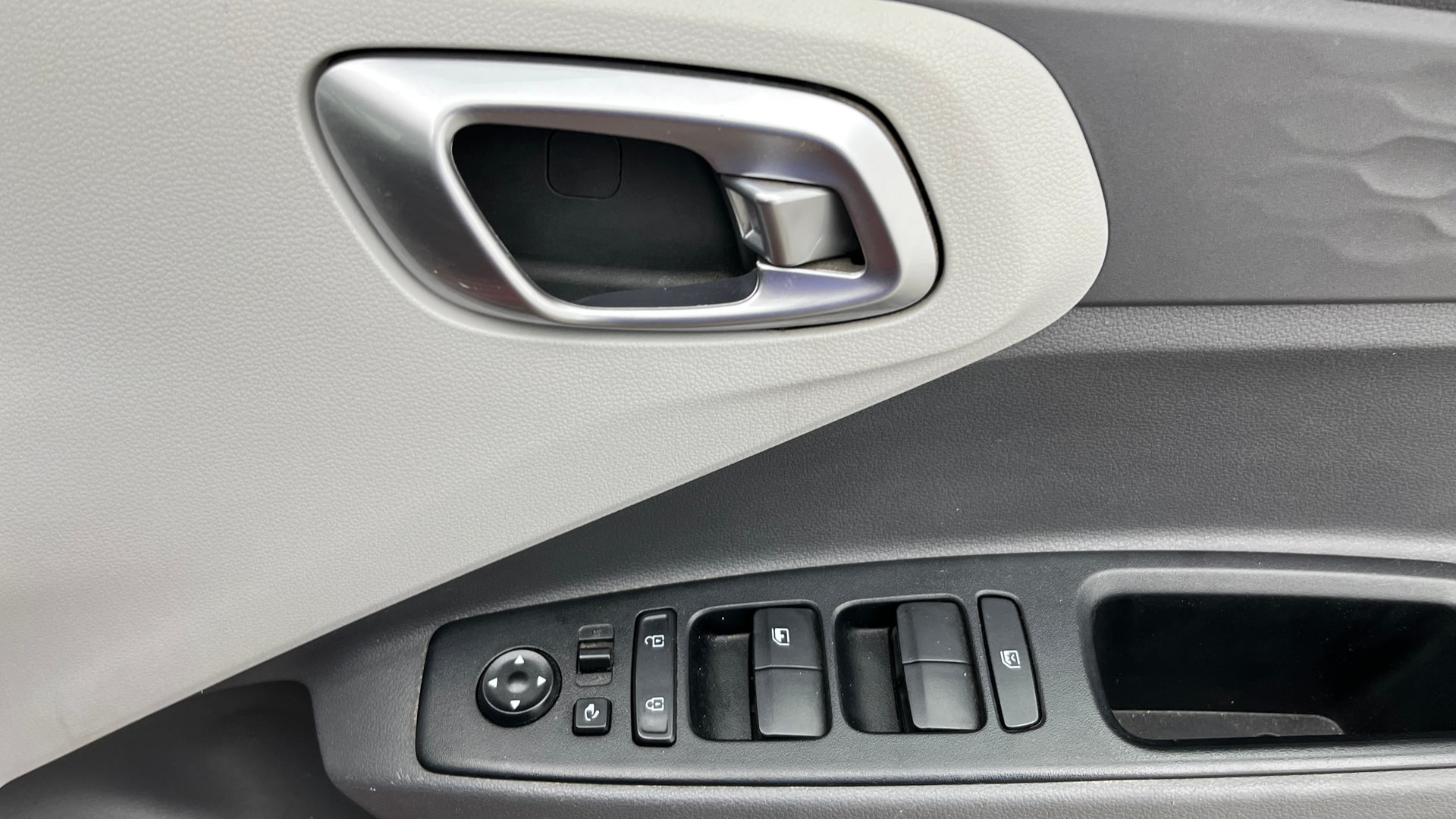 View 2021 Hyundai Grand i10 Nios Sportz Petrol Image 33 Used 2021 Hyundai Grand i10 Nios Sportz Petrol Image 33