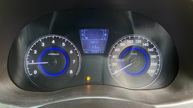 View Hyundai Verna Image 36 Used Hyundai Verna Image 36