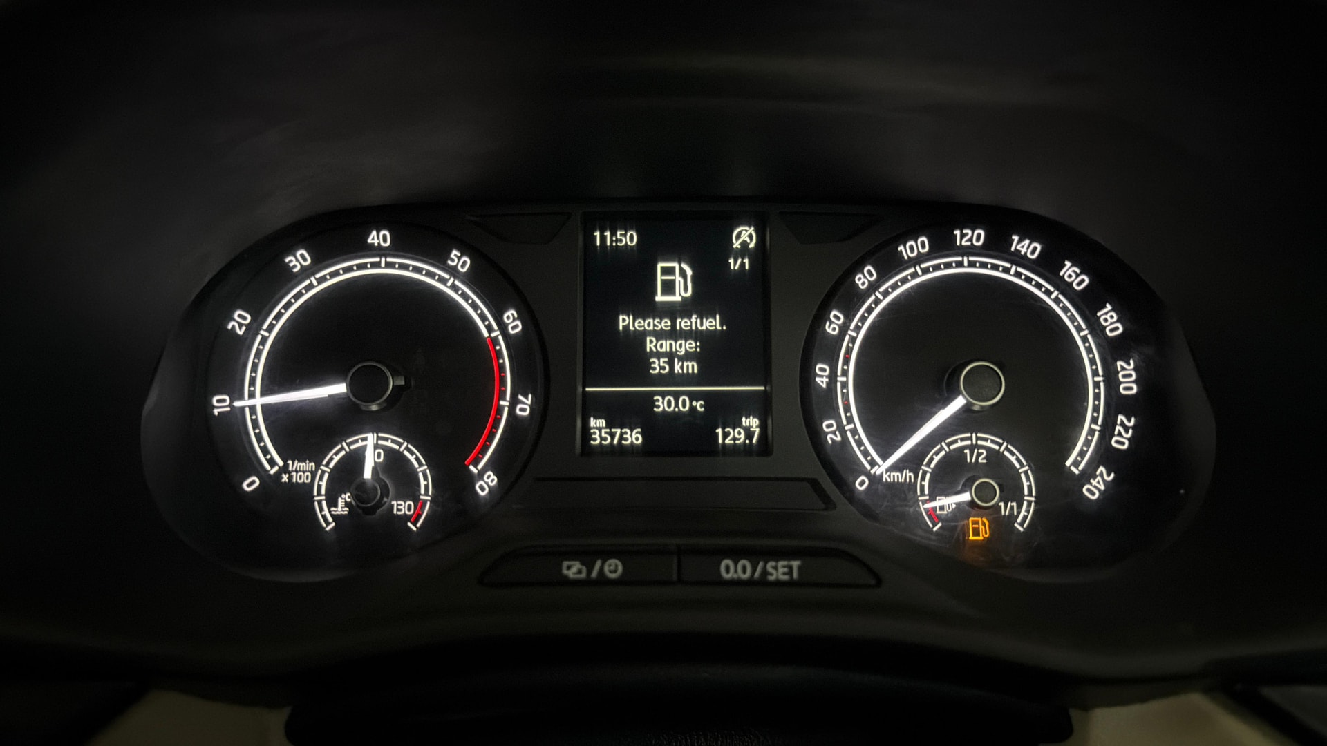 View 2022 Skoda Slavia Ambition 1.0 TSI MT Image 35 Used 2022 Skoda Slavia Ambition 1.0 TSI MT Image 35