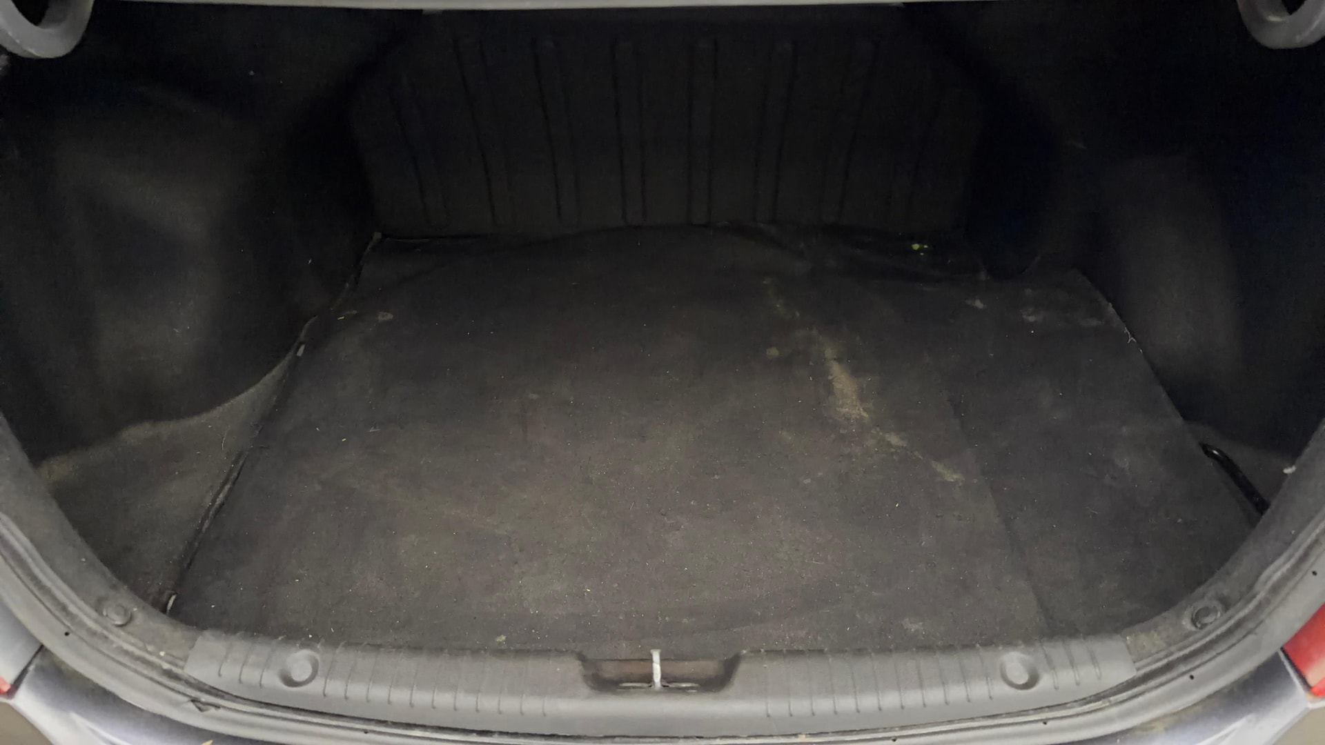 View 2014 Hyundai Fluidic Verna 1.6 VTVT SX Image 10 Used 2014 Hyundai Fluidic Verna 1.6 VTVT SX Image 10