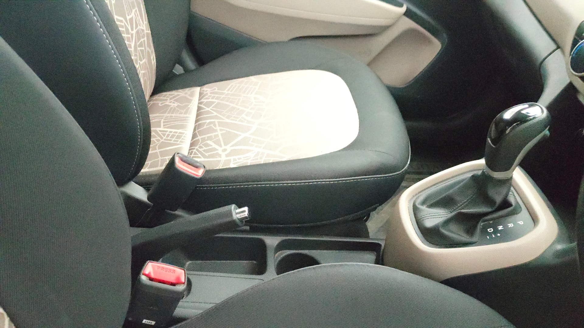 Used 2015 Hyundai Grand i10 Used 2015 Hyundai Grand i10