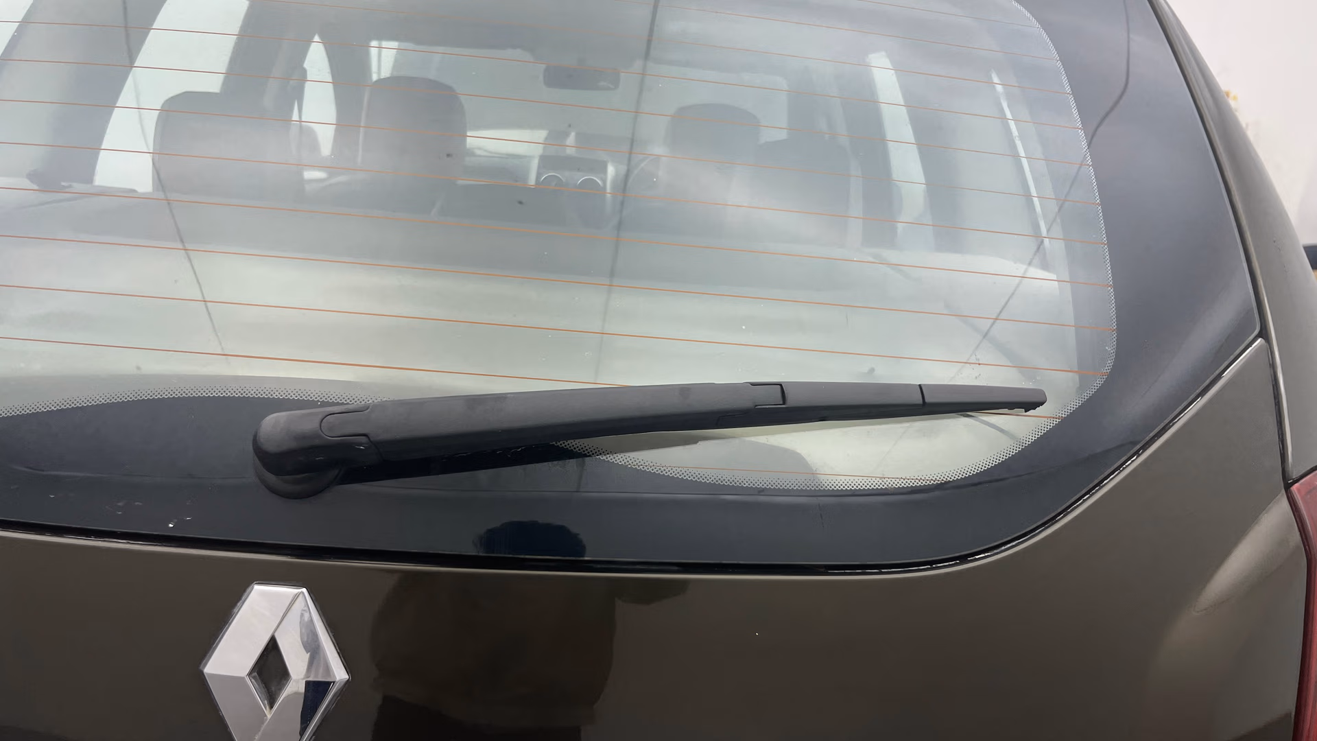 View 2016 Renault Duster Diesel 110PS RXZ AMT Image 41 Used 2016 Renault Duster Diesel 110PS RXZ AMT Image 41