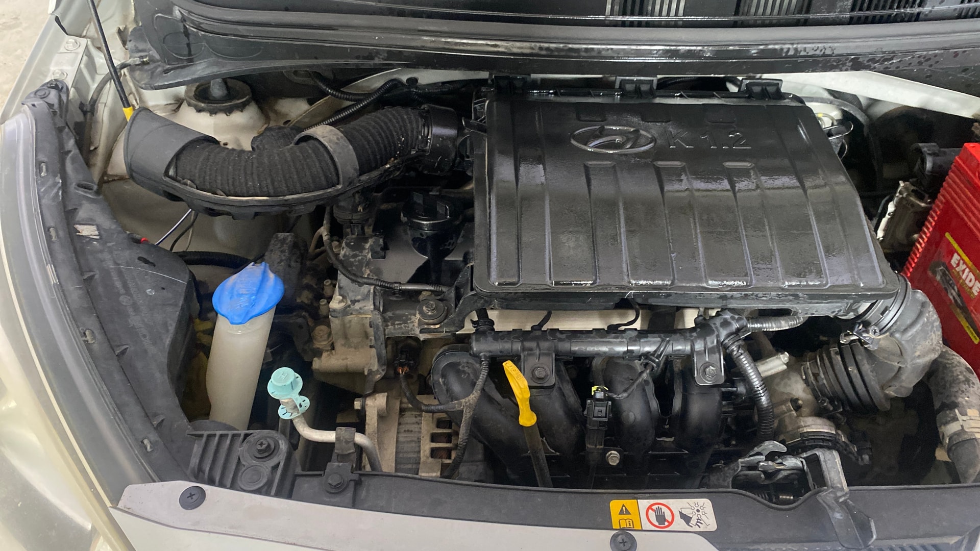 View 2016 Hyundai Xcent S Petrol Image 3 Used 2016 Hyundai Xcent S Petrol Image 3