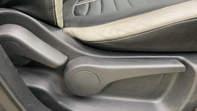 View Nissan Kicks Image 18 Used Nissan Kicks Image 18