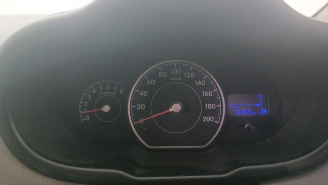 View Hyundai i10 Image 19 Used Hyundai i10 Image 19