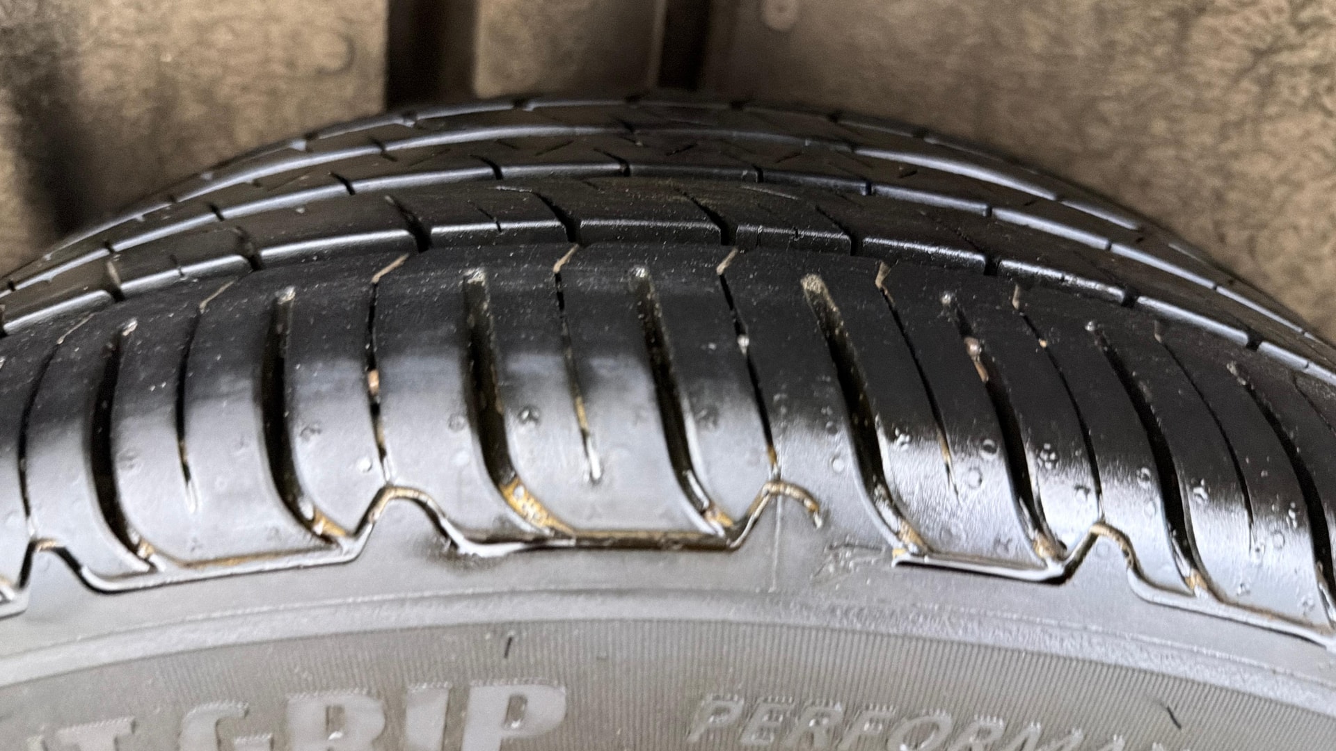 View 2022 MG Hector Plus Sharp CVT Petrol Image 11 Used 2022 MG Hector Plus Sharp CVT Petrol Image 11