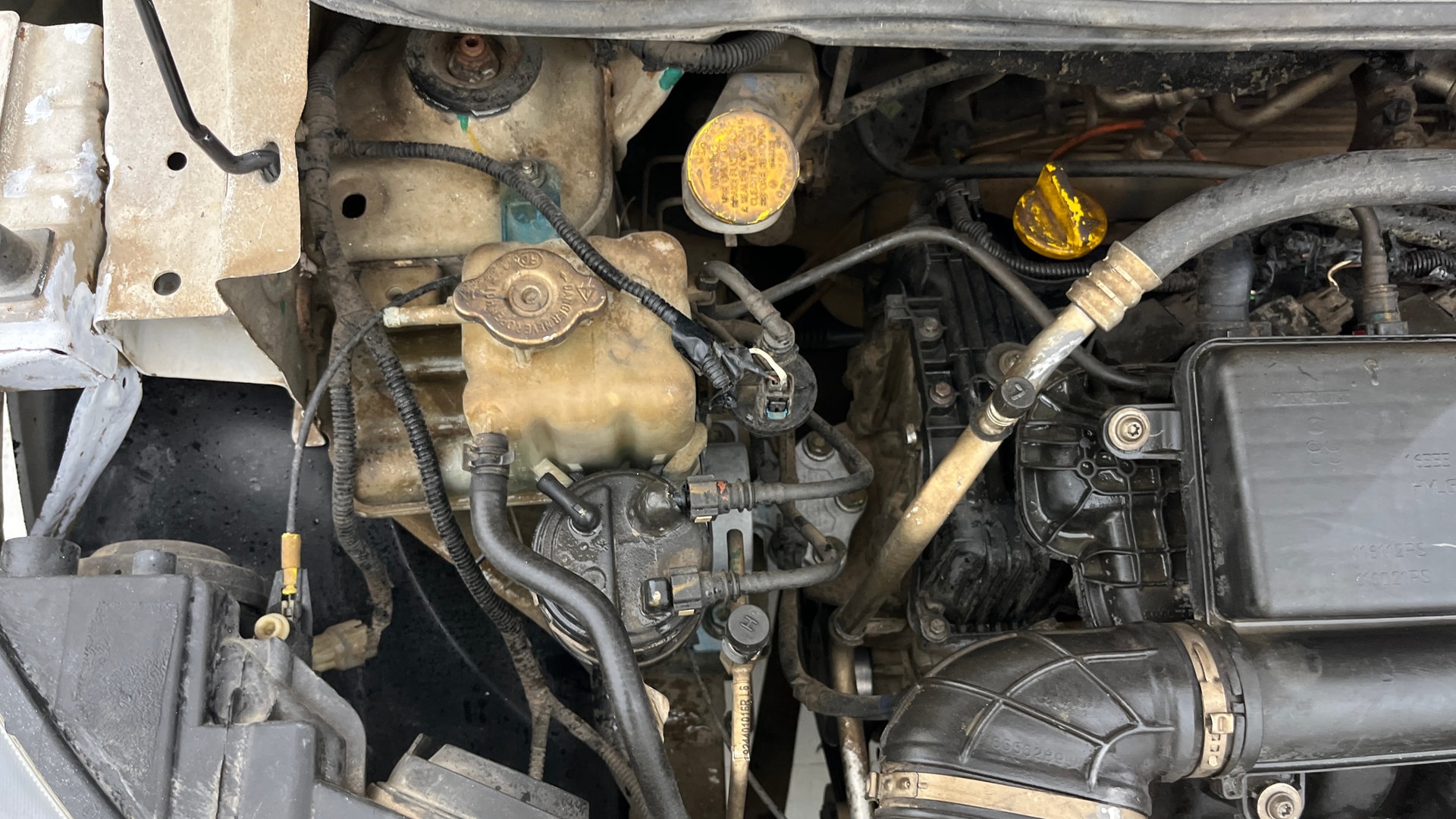 View 2019 Renault Triber RXE Image 3 Used 2019 Renault Triber RXE Image 3