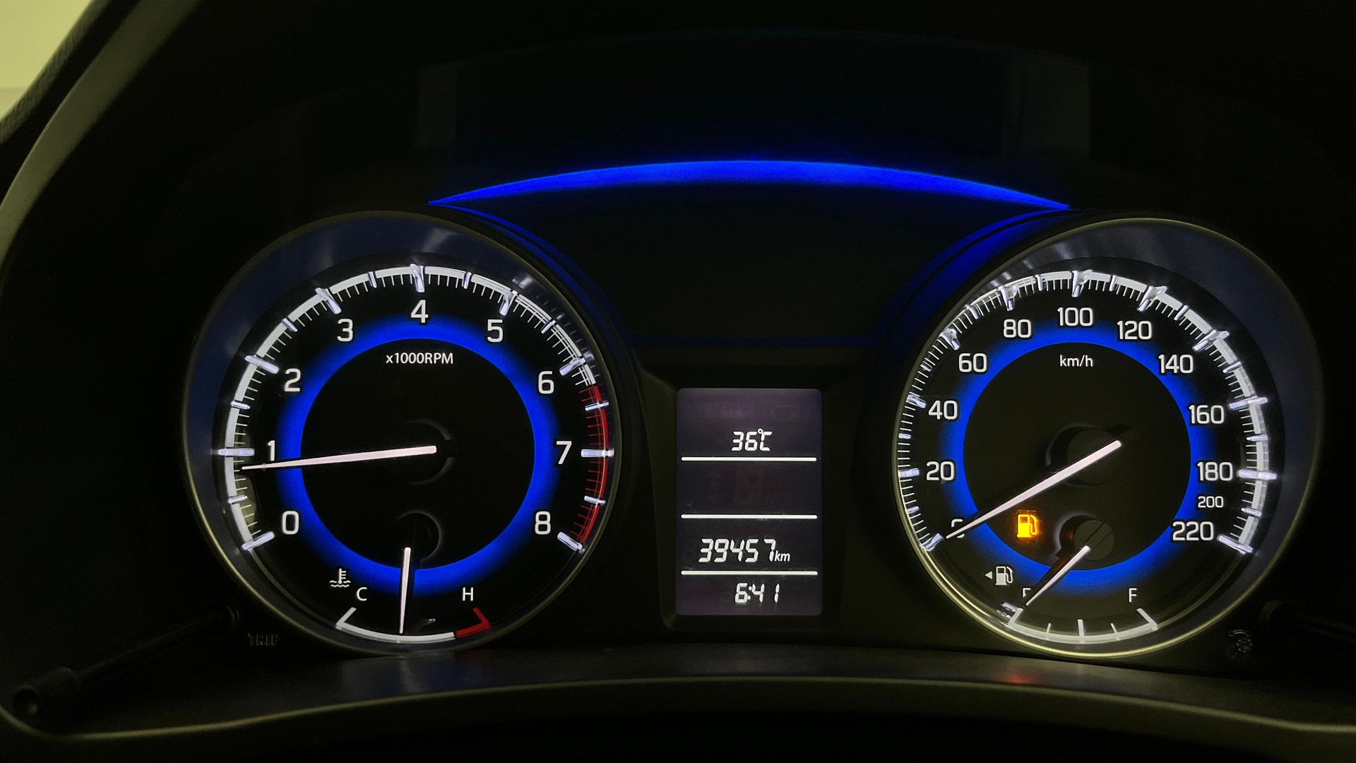 View 2017 Maruti Suzuki 1000 Base Variant Image 33 Used 2017 Maruti Suzuki 1000 Base Variant Image 33
