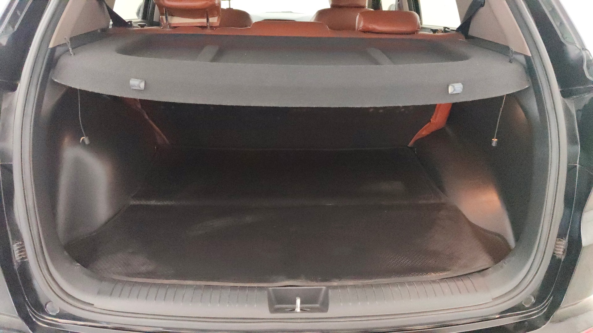 View 2016 Hyundai Creta 1.6 SX Plus Petrol Image 10 Used 2016 Hyundai Creta 1.6 SX Plus Petrol Image 10