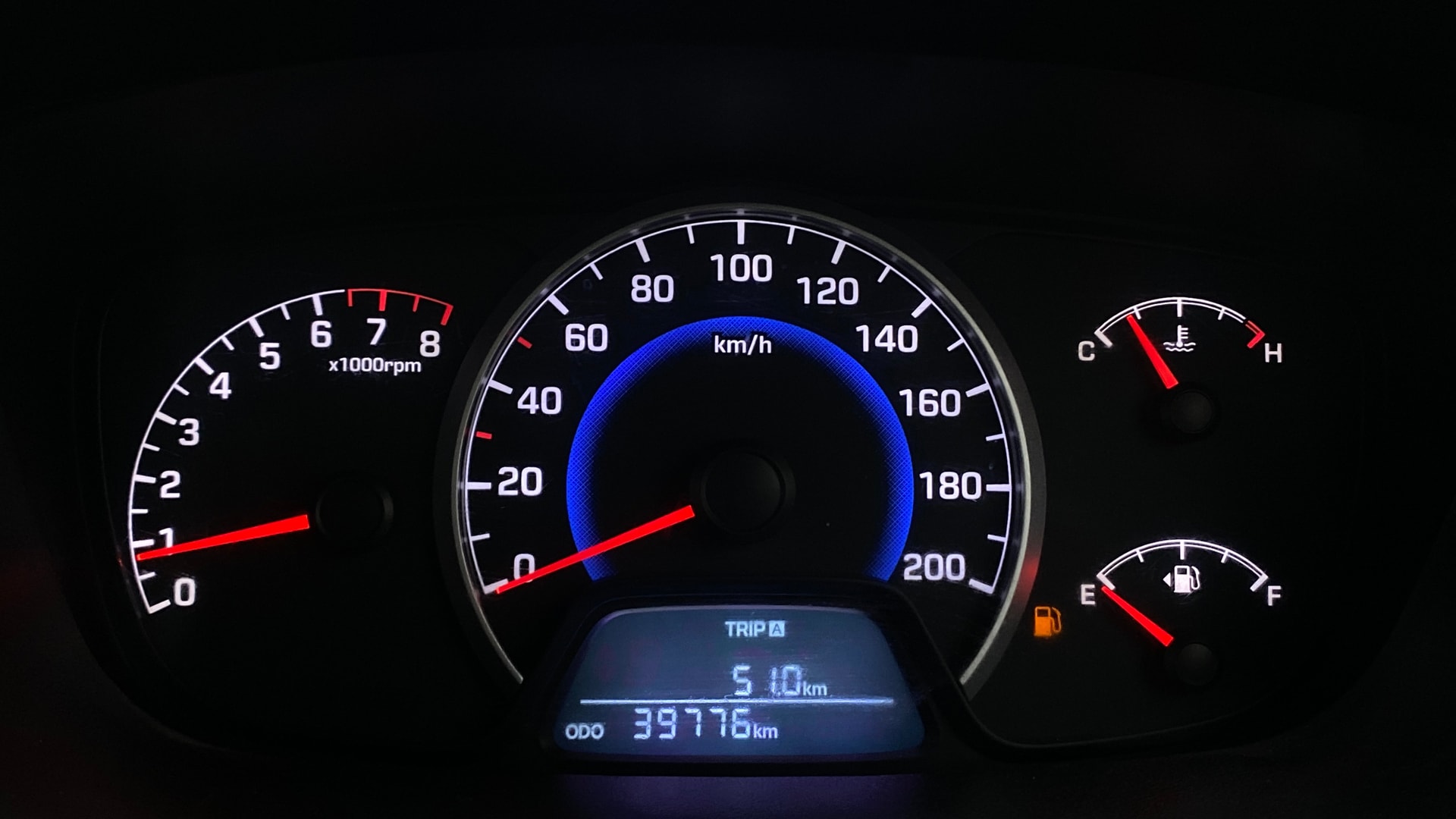 View 2014 Hyundai Grand i10 Sportz 1.2 Kappa Image 34 Used 2014 Hyundai Grand i10 Sportz 1.2 Kappa Image 34
