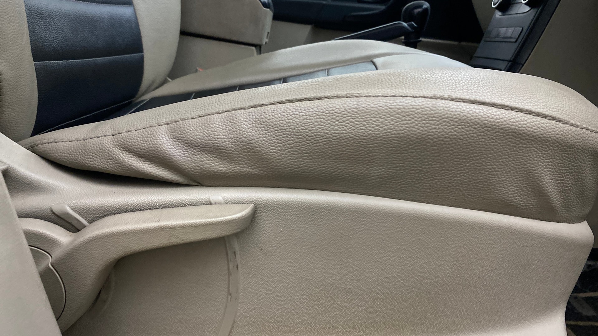 Used 2016 Mahindra XUV500 Used 2016 Mahindra XUV500
