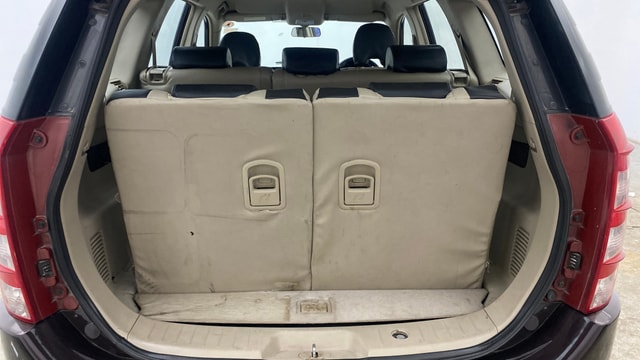 View Mahindra XUV500 Image 10 Used Mahindra XUV500 Image 10
