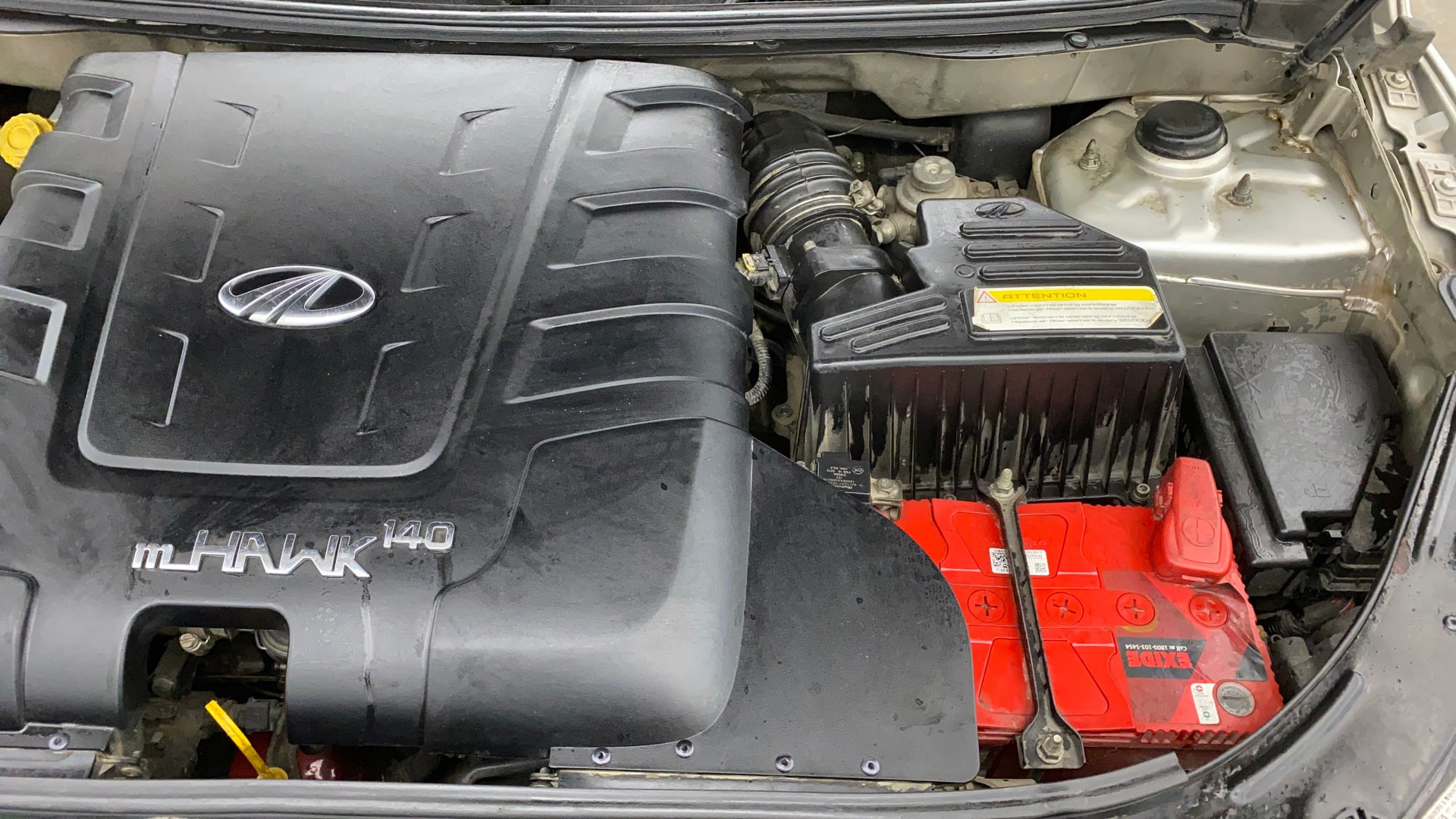 View 2016 Mahindra XUV500 W10 1.99-Litre Image 31 Used 2016 Mahindra XUV500 W10 1.99-Litre Image 31