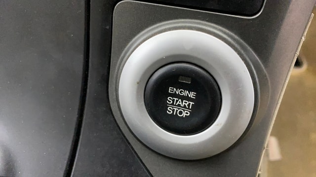 View Mahindra XUV500 Image 42 Used Mahindra XUV500 Image 42
