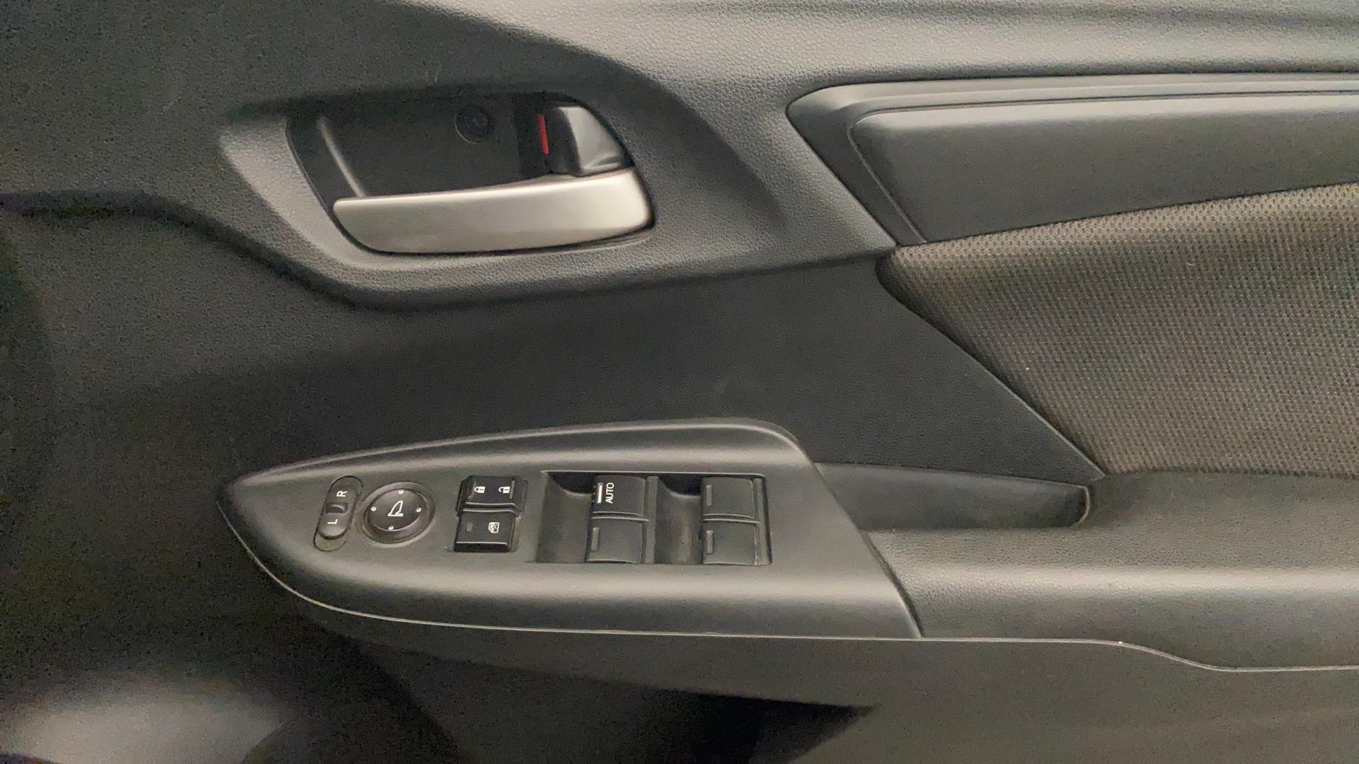 View 2021 Honda WR-V S MT Diesel Edge Edition Image 33 Used 2021 Honda WR-V S MT Diesel Edge Edition Image 33