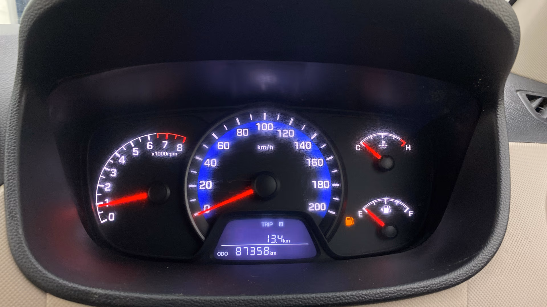 View 2015 Hyundai Xcent S Petrol Image 33 Used 2015 Hyundai Xcent S Petrol Image 33