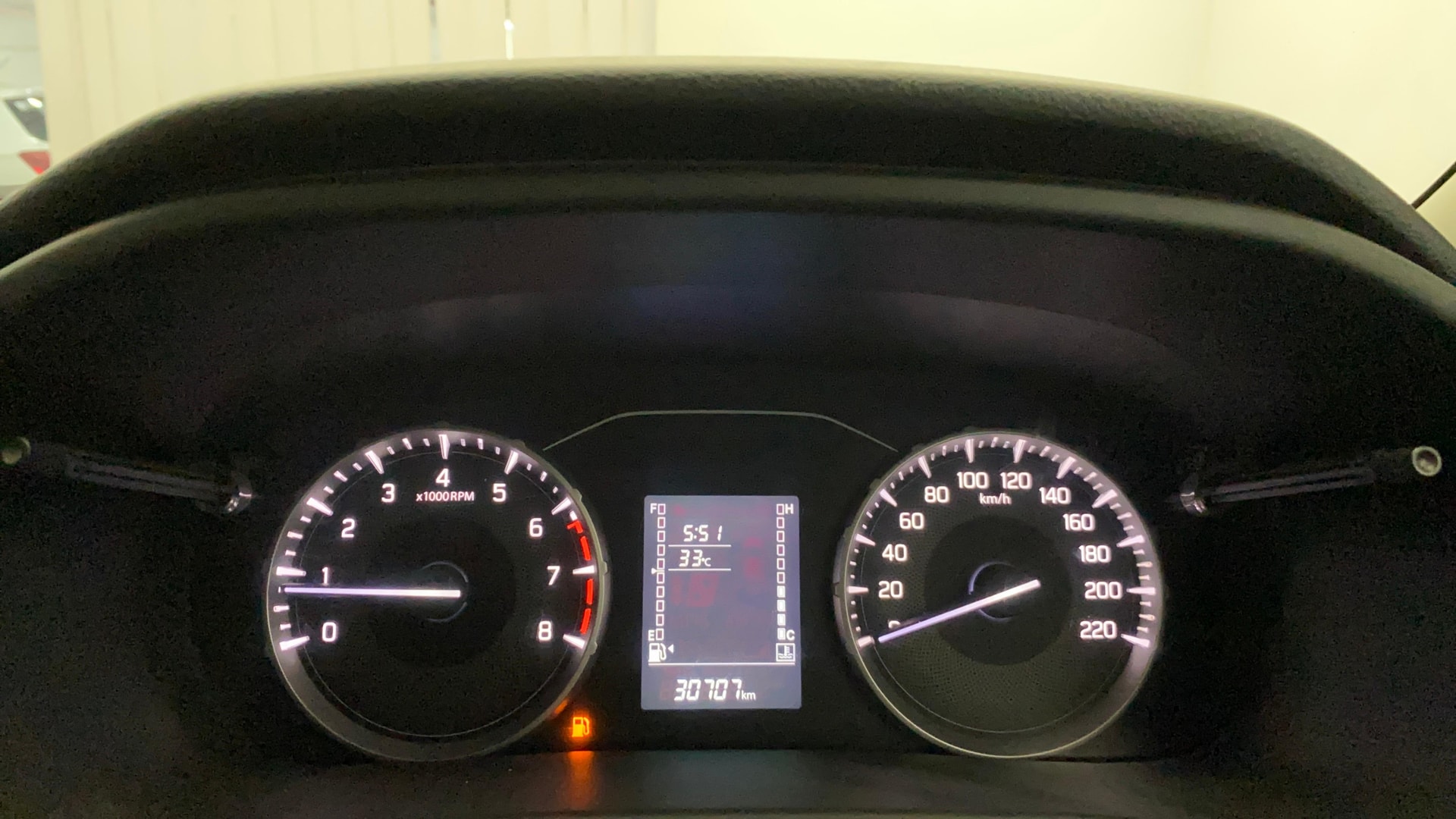 View 2024 Maruti Suzuki 1000 Base Variant Image 34 Used 2024 Maruti Suzuki 1000 Base Variant Image 34