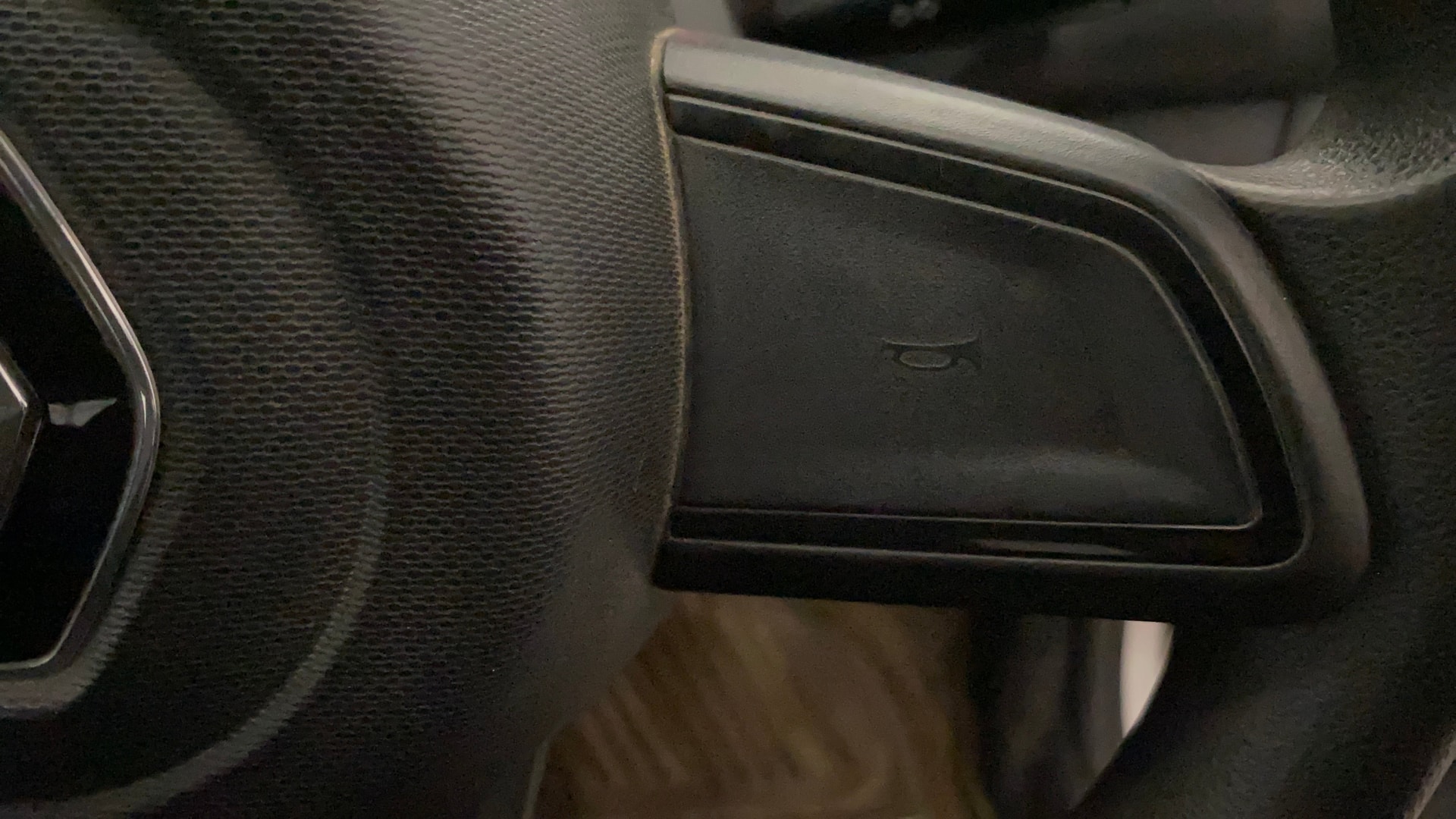 View 2020 Renault Kwid RXL Image 3 Used 2020 Renault Kwid RXL Image 3