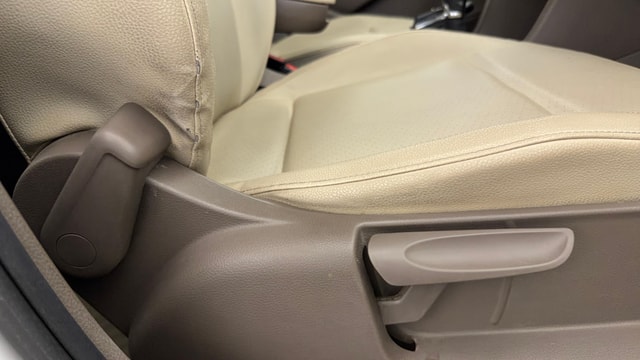 View Skoda Rapid Image 19 Used Skoda Rapid Image 19