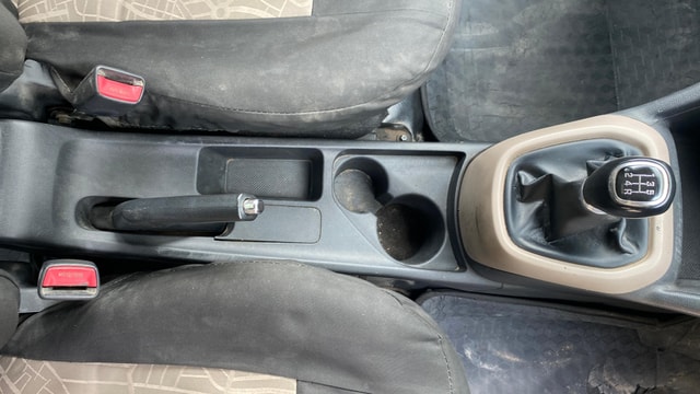 View Hyundai Grand i10 Image 38 Used Hyundai Grand i10 Image 38