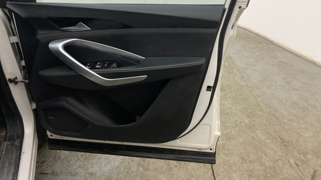 View MG Hector Image 35 Used MG Hector Image 35