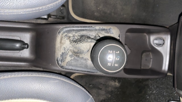 View Hyundai EON Image 37 Used Hyundai EON Image 37