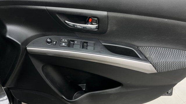 View Maruti Suzuki 1000 Image 38 Used Maruti Suzuki 1000 Image 38