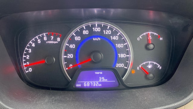 View Hyundai Grand i10 Image 34 Used Hyundai Grand i10 Image 34