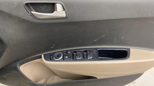 View Hyundai Grand i10 Image 32 Used Hyundai Grand i10 Image 32