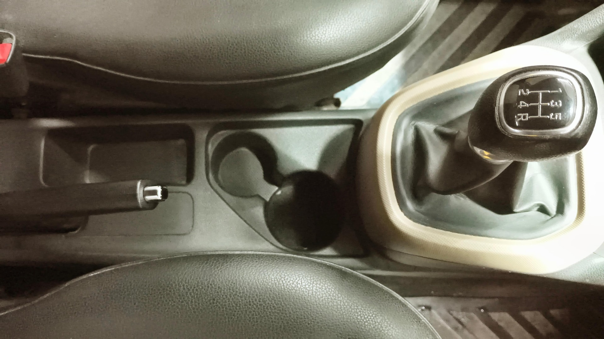 View 2016 Hyundai Grand i10 1.2 Asta Petrol Image 40 Used 2016 Hyundai Grand i10 1.2 Asta Petrol Image 40