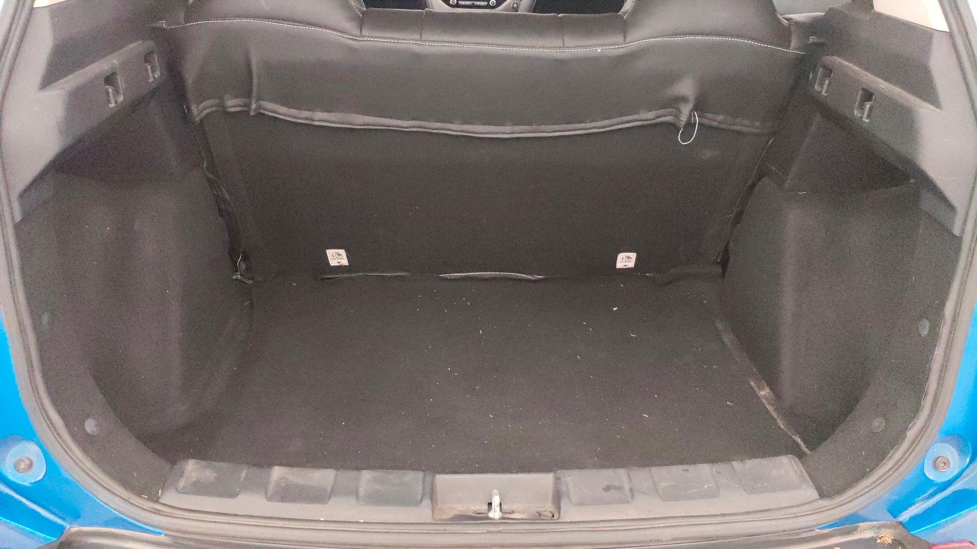 View 2020 Tata Nexon Revotron XM Image 10 Used 2020 Tata Nexon Revotron XM Image 10