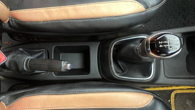 View Renault Kwid Image 38 Used Renault Kwid Image 38