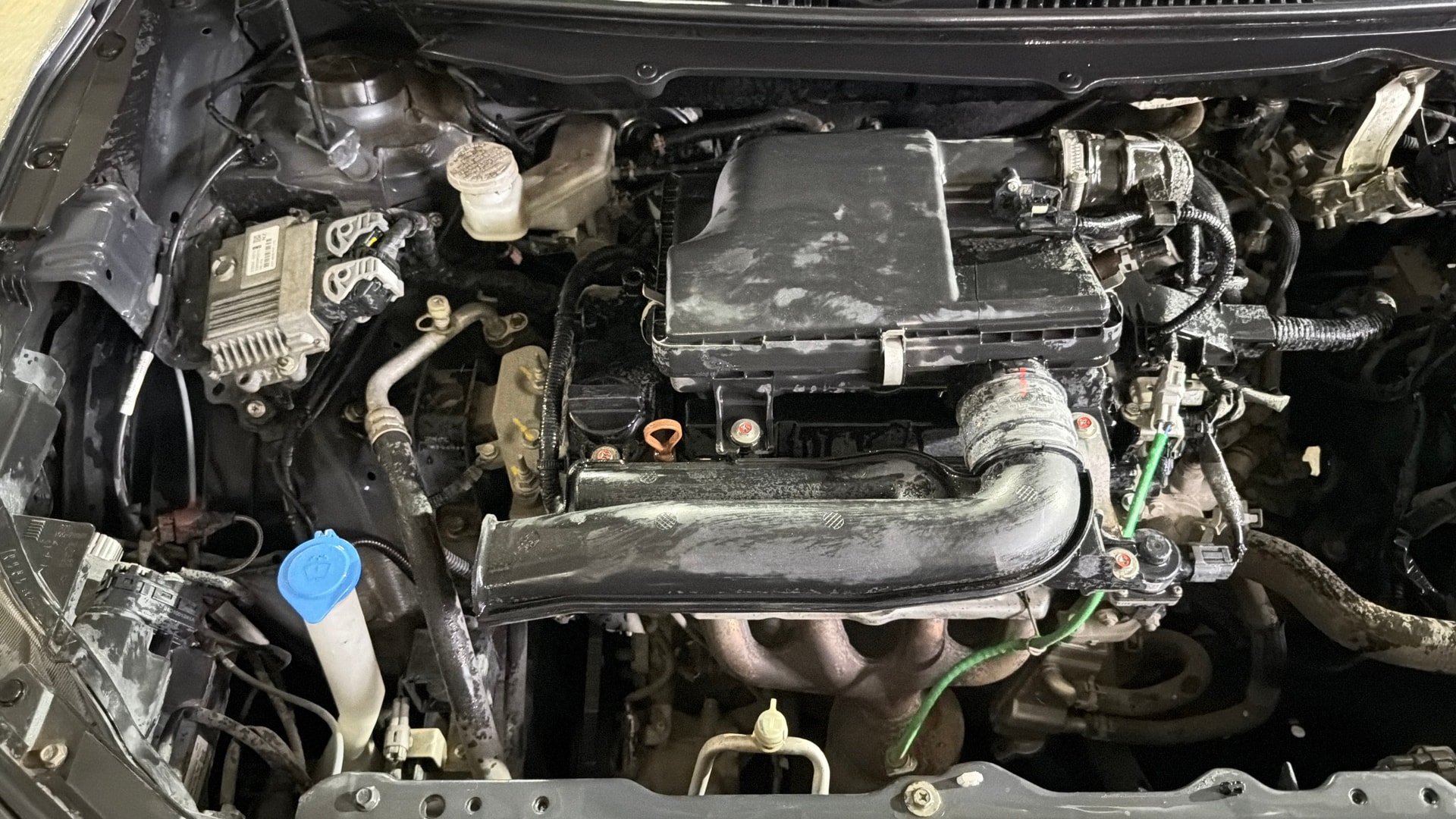 View 2024 Maruti Suzuki 1000 Base Variant Image 3 Used 2024 Maruti Suzuki 1000 Base Variant Image 3