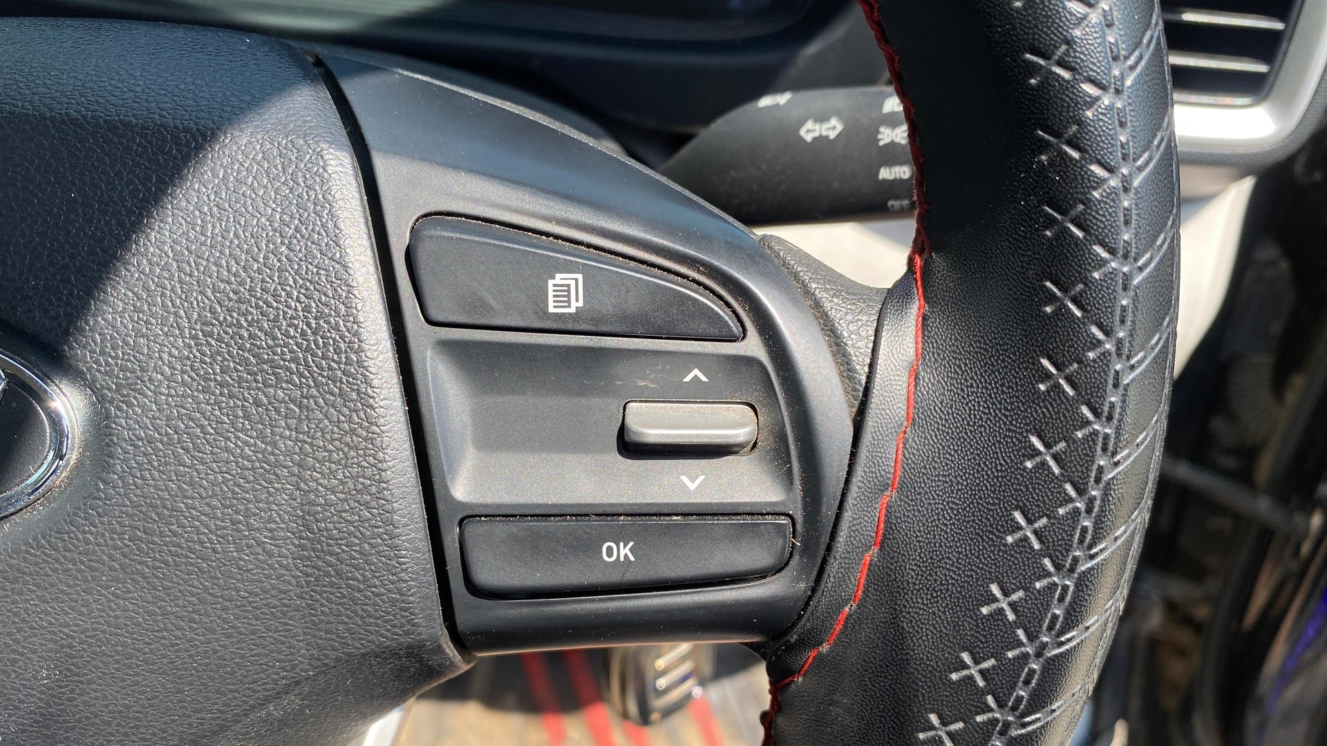View 2024 Hyundai Venue S 1.2 Petrol Image 3 Used 2024 Hyundai Venue S 1.2 Petrol Image 3